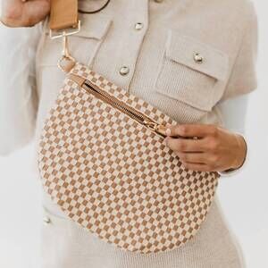 NEW PRETTY SIMPLE women's westlyn woven bum bag in checkered tan